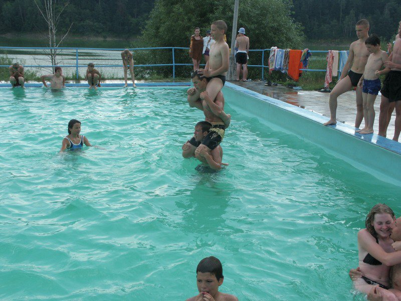 mb040801047.jpg